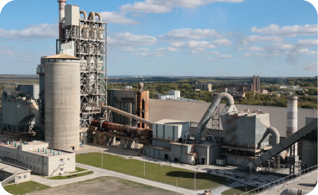 Промышленное освоение «Давыдковским» месторождением цементных глин и известняков и строительство цементного завода мощностью 3 млн тонн в год